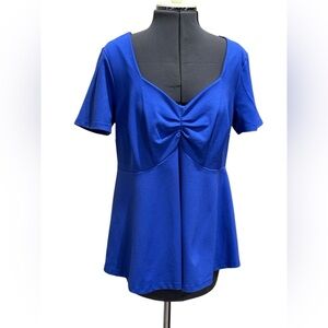 ELOQUII GATHERED FRONT SHORT SLEEVE TOP